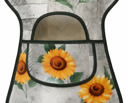 Apron Factory Klammerkleid Oilcloth GDR Style with Wooden Hanger 37 x 48 cm