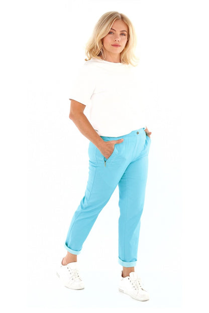 Damen Chino Schlupfhose mit Gummibund und Zierknopf, in Rot, Grün oder Türkis